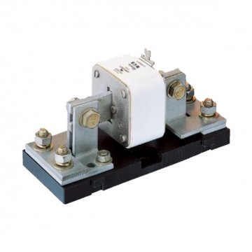 在选择保险座时，大家该选择什么样的保险座厂家？